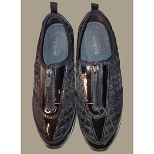 Easy Spirit Black Woven Slip-On Shoes w/ Patent Leather Accents & Zipper Size 9